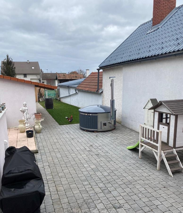 Gästehaus Malleschitz Andau Exterior foto